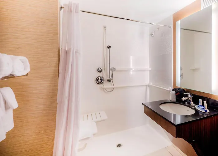 Fairfield & By Marriott Downtown 3* Winston-Salem