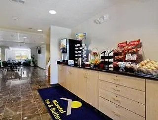 Fairfield & By Marriott Downtown Hotel 3*