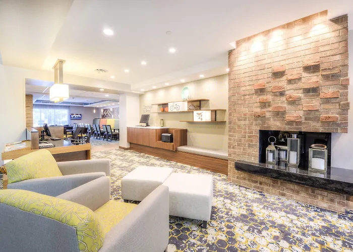 Hotel Fairfield & By Marriott Downtown 3*