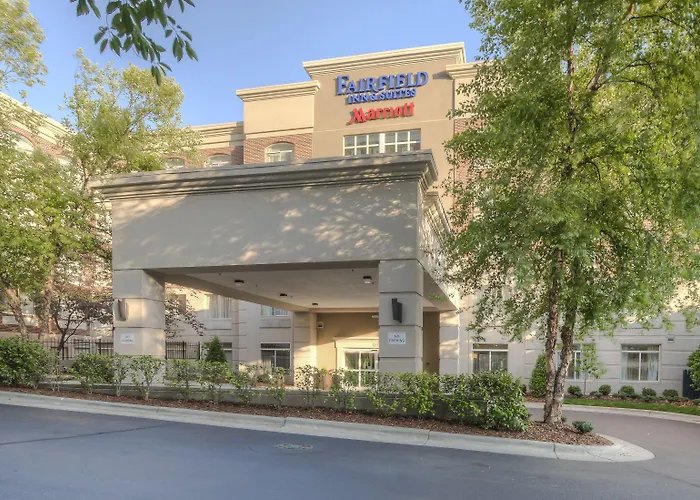 Fairfield & By Marriott Downtown Winston-Salem
