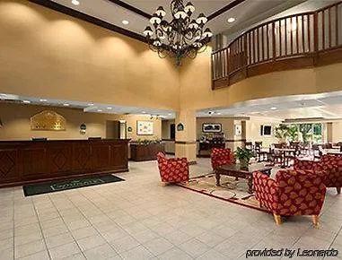 Fairfield & By Marriott Downtown Hotel 3*