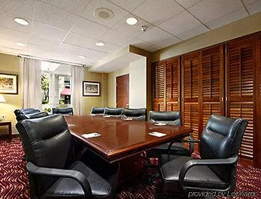 Hotel Fairfield & By Marriott Downtown 3*