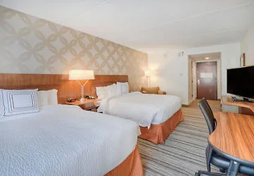 Fairfield & By Marriott Downtown 3*